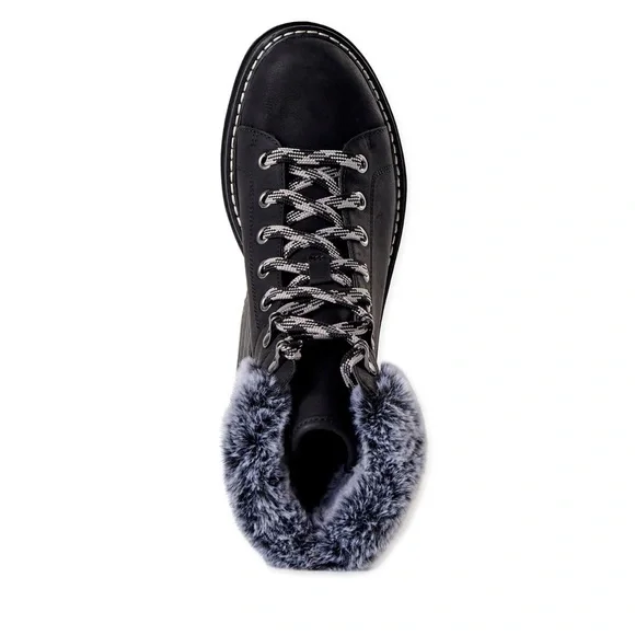 NEW!! Time and Tru Women's Hiker Boot NEW - Picture 2 of 5